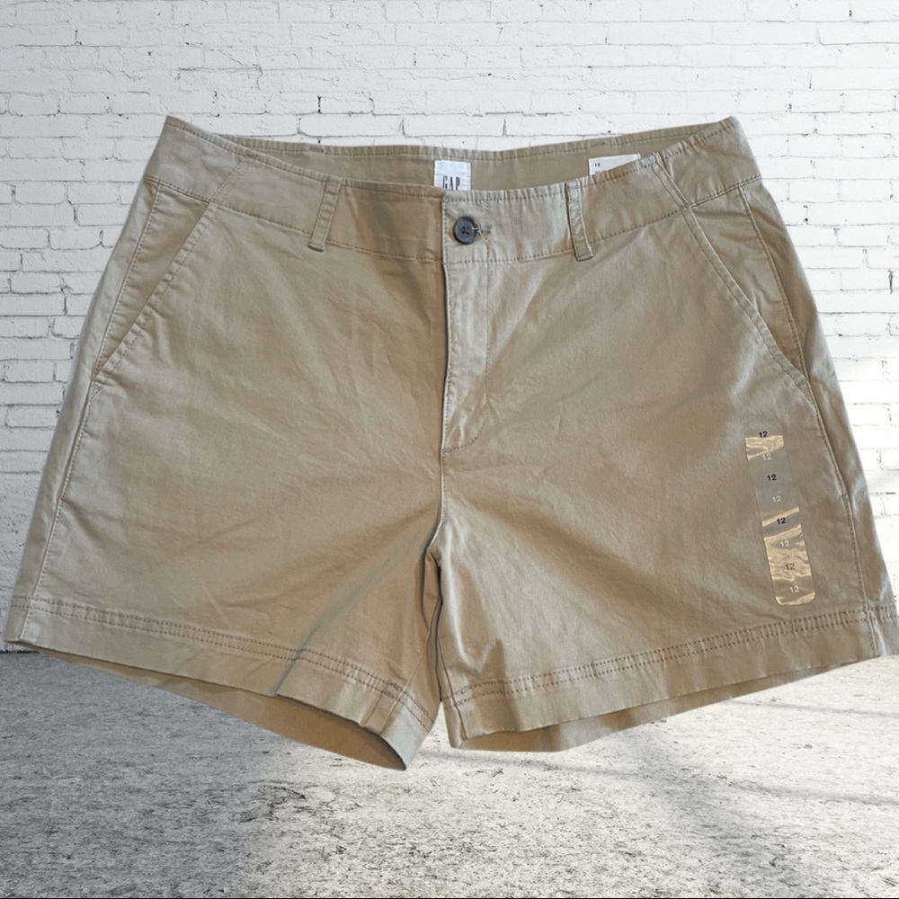 GAP 5” SHORTS Sz 12
